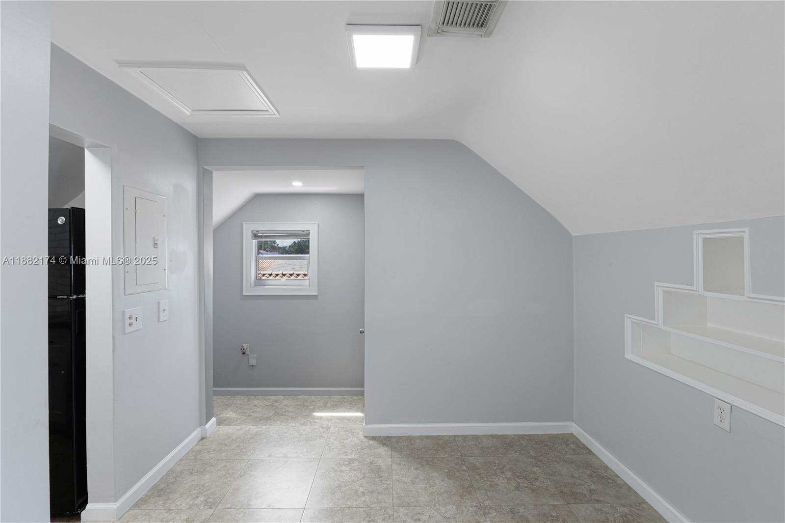 OSCEOLA GROVES - Residential Lease