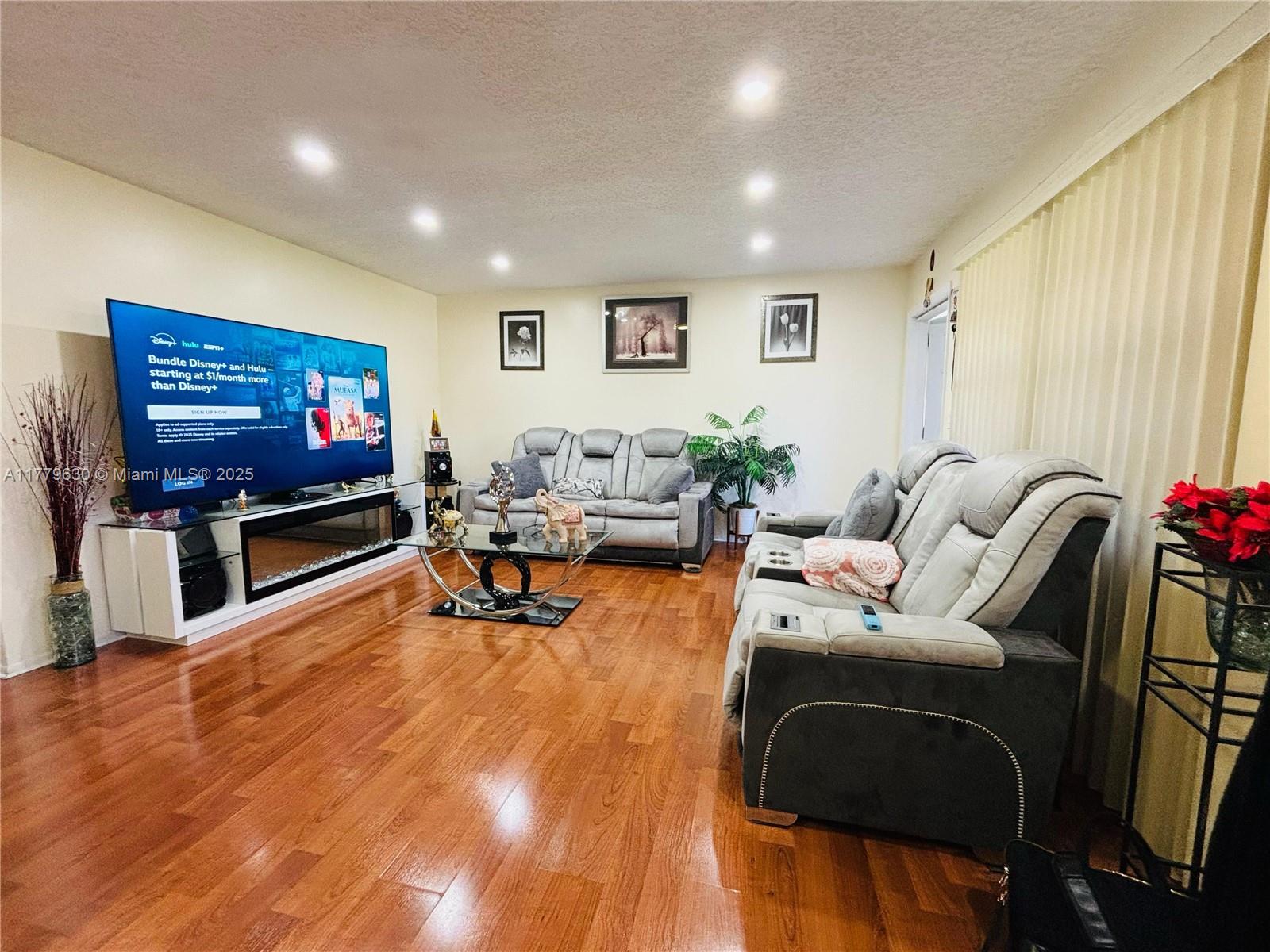 Beverly Hills Condo - Residential