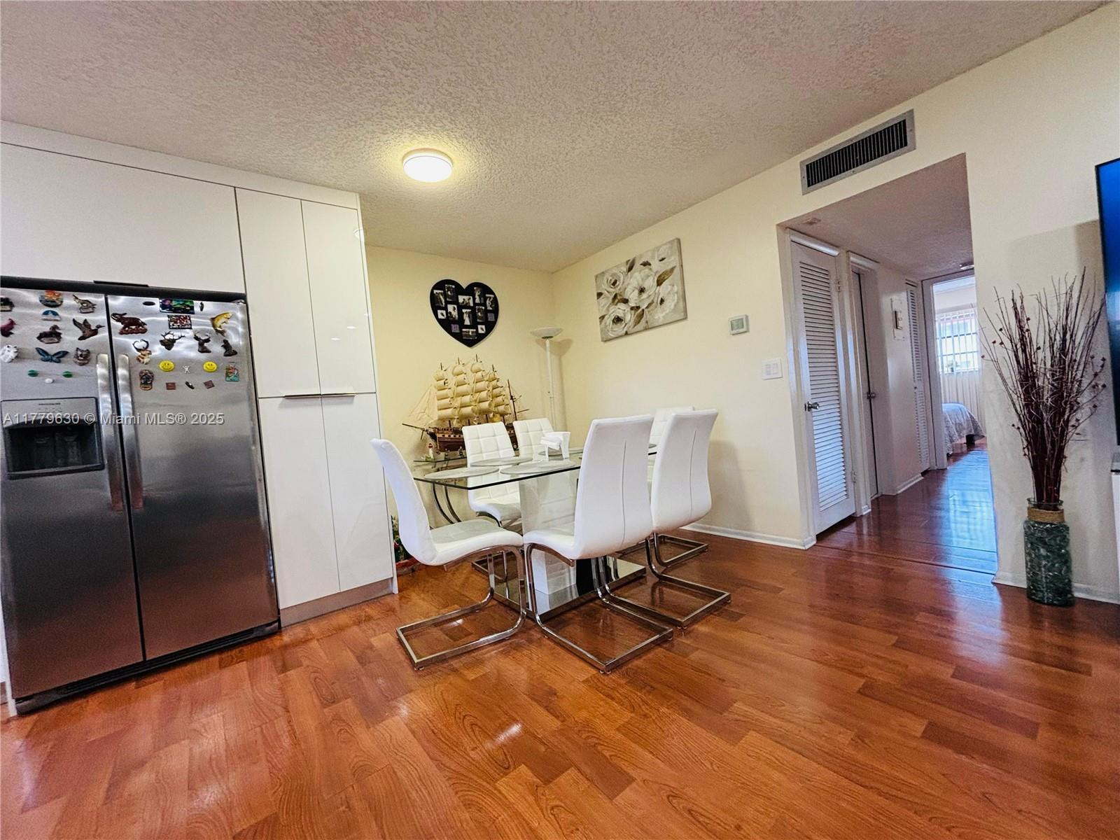 Beverly Hills Condo - Residential