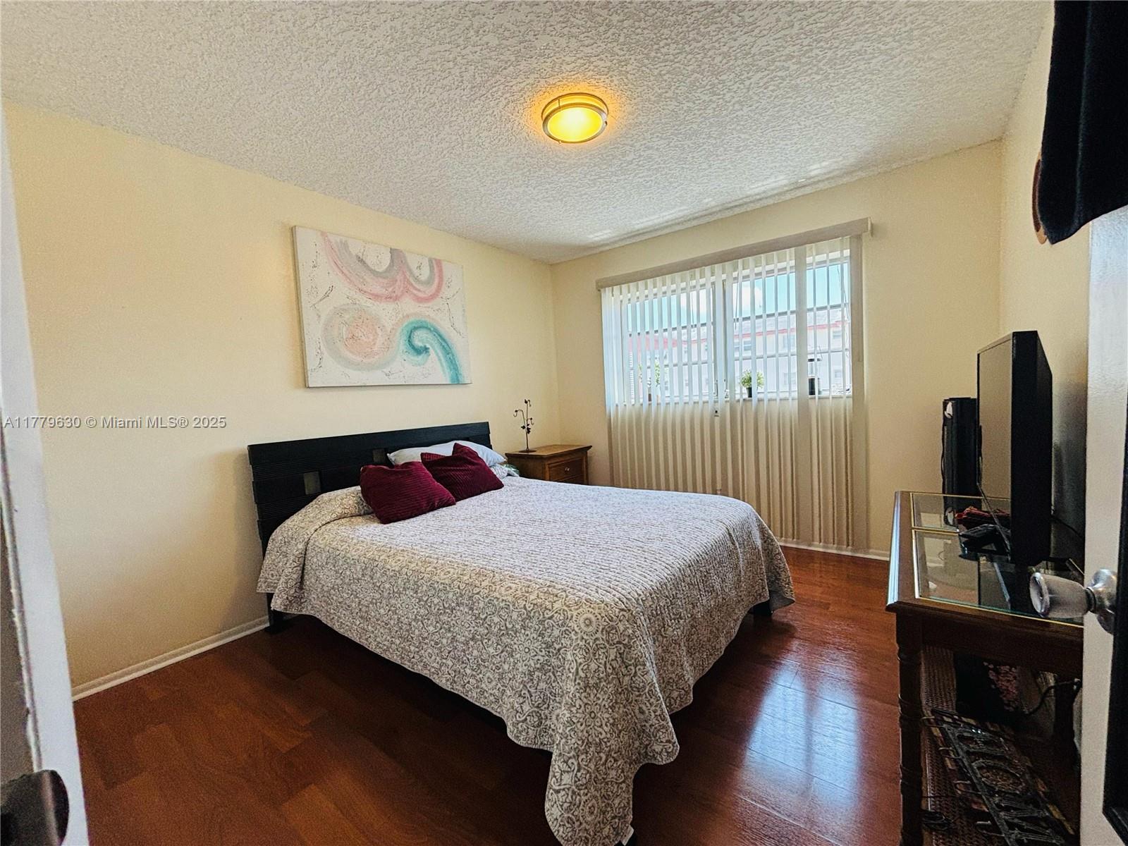 Beverly Hills Condo - Residential