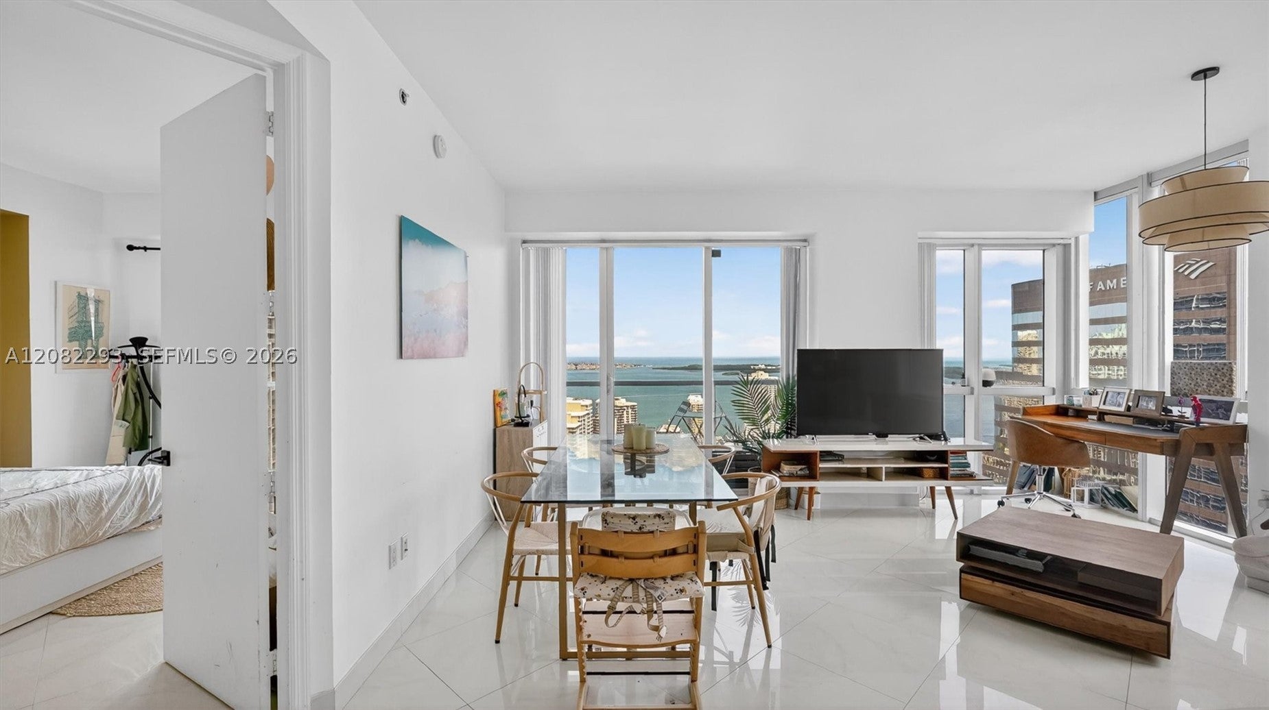 500 Brickell Ave 4102