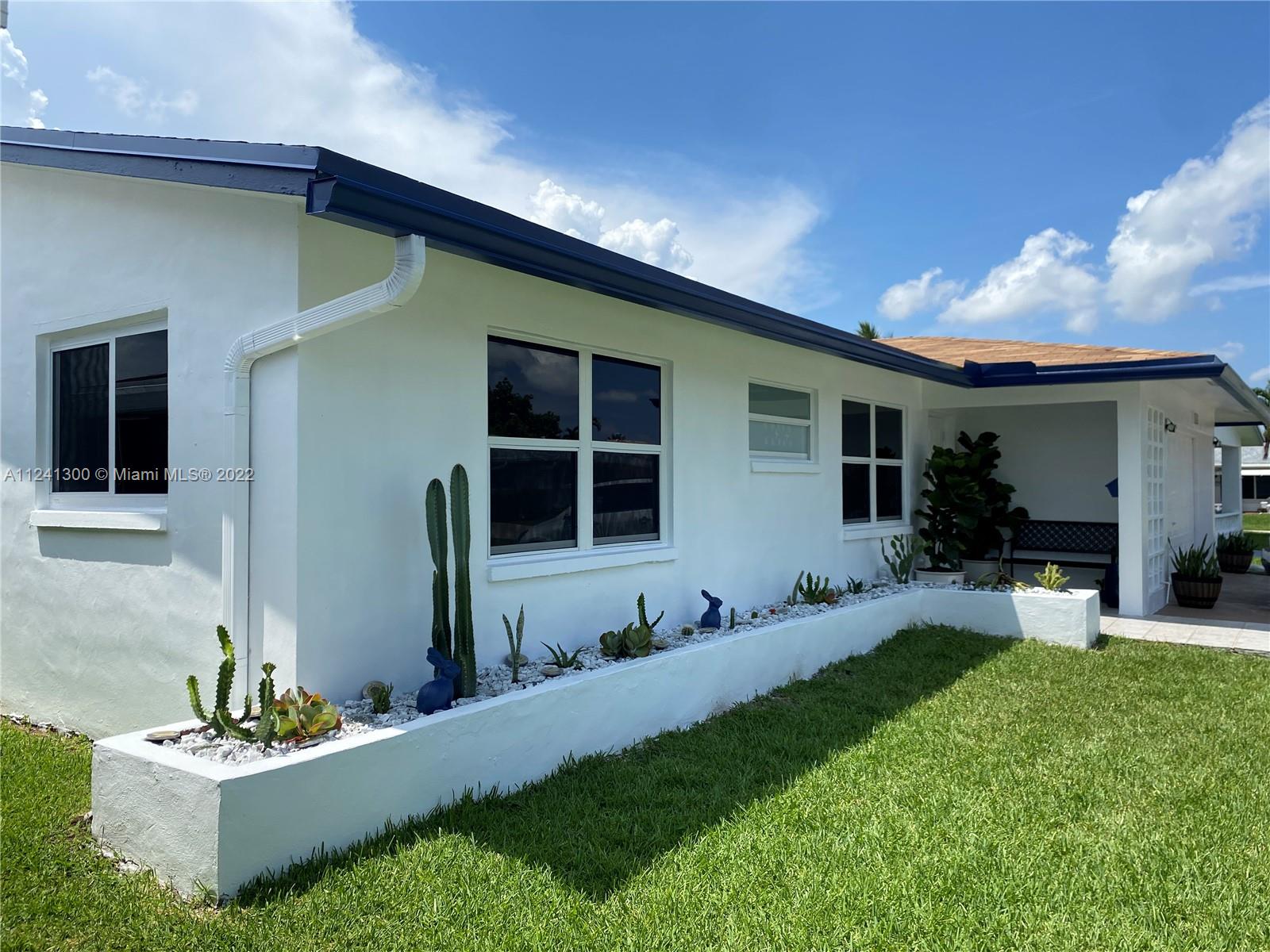 MAINLANDS OF TAMARAC LAKE - Residential