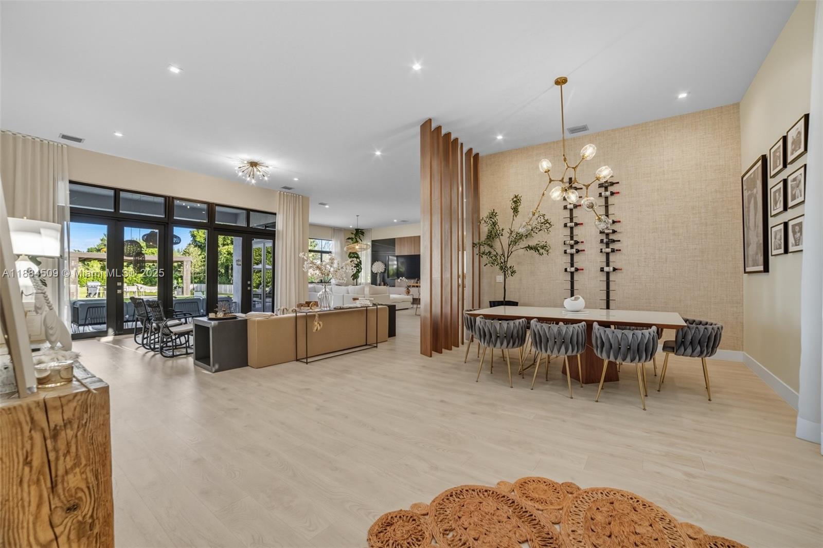 CIRCLE S ESTATES - Residential