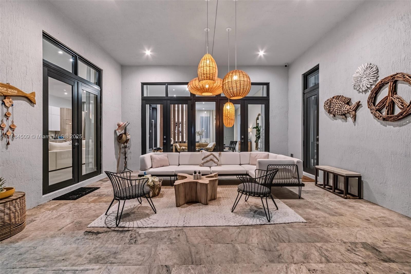 CIRCLE S ESTATES - Residential