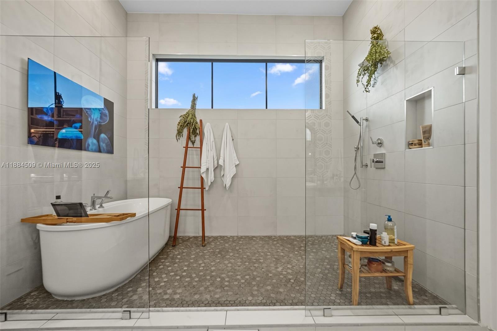CIRCLE S ESTATES - Residential
