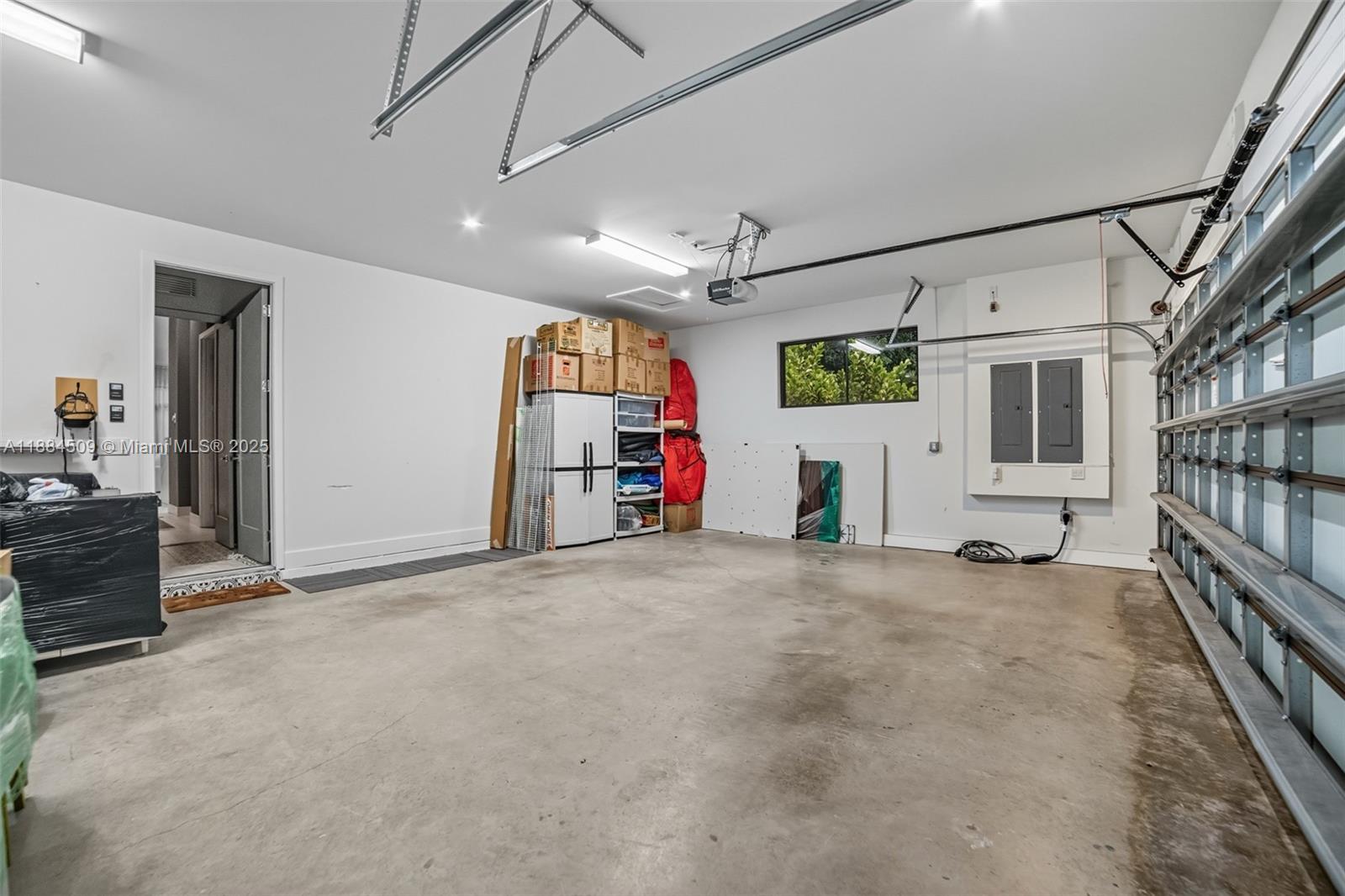 CIRCLE S ESTATES - Residential