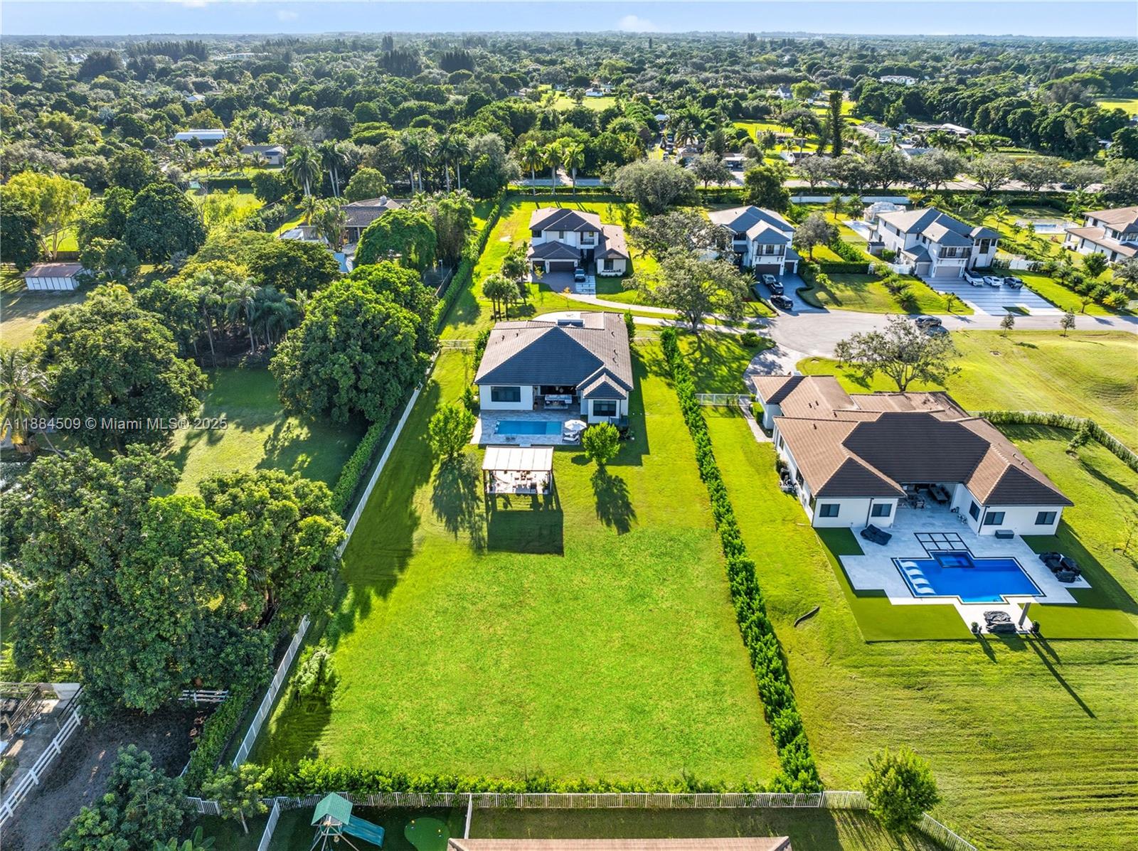CIRCLE S ESTATES - Residential