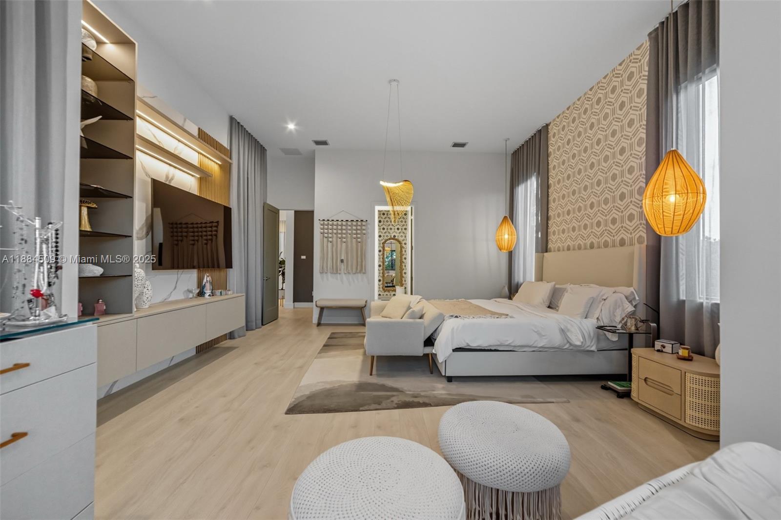 CIRCLE S ESTATES - Residential