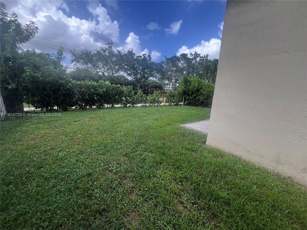 Photo of 14909 SW 50th Ct, Davie, FL 33331 (MLS # A11824729)