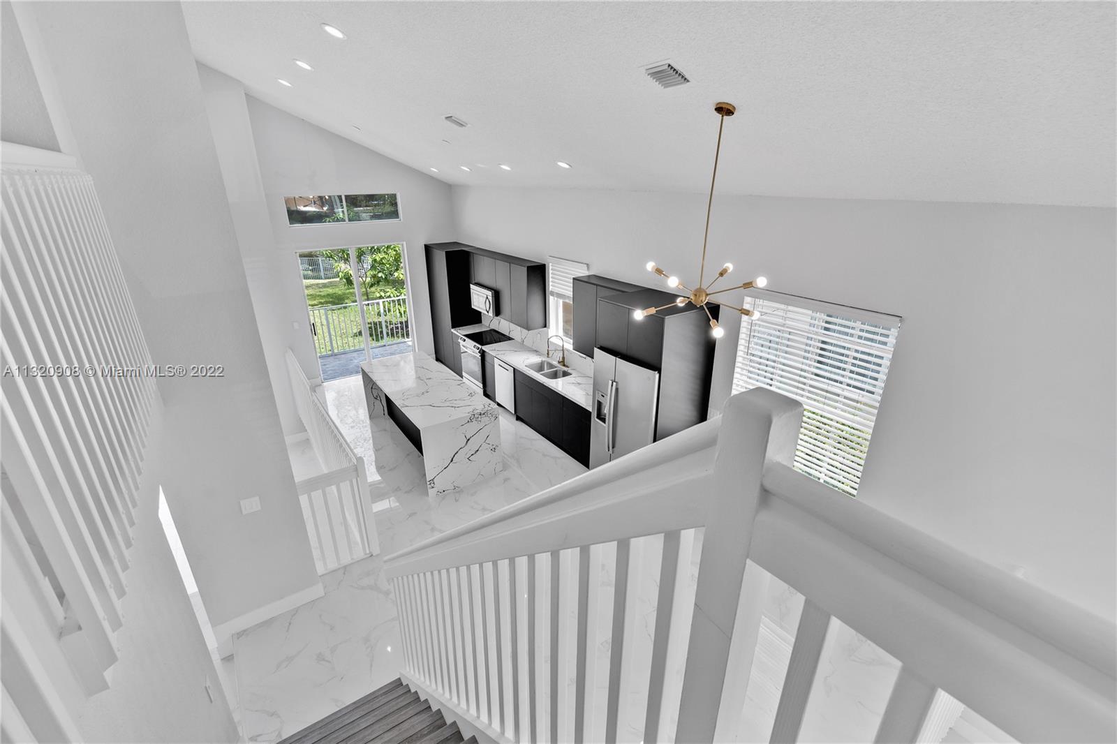 TOWNGATE - Residential