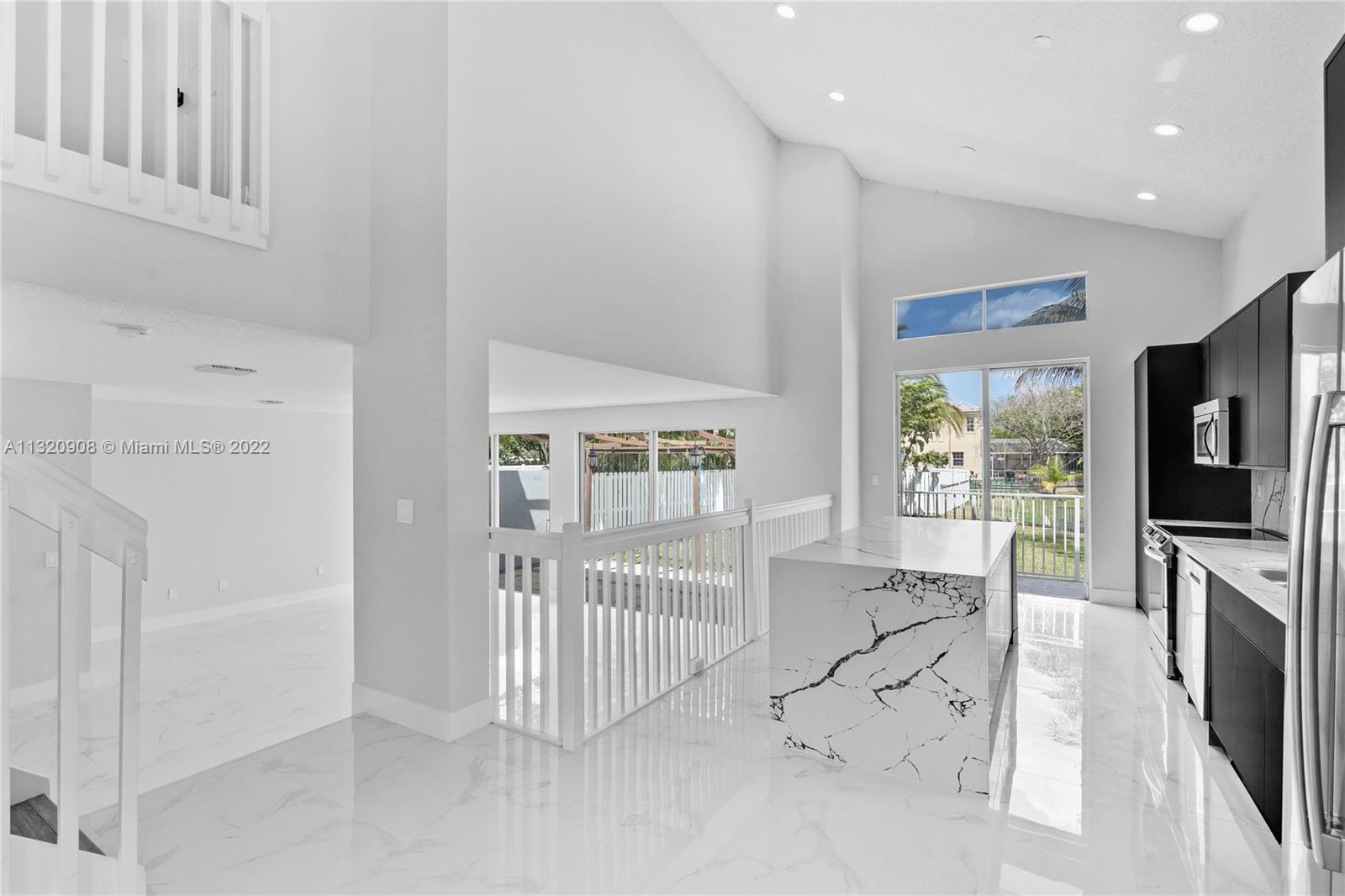TOWNGATE - Residential
