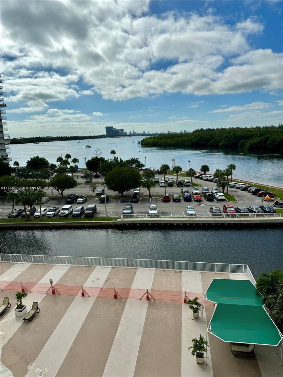 COASTAL TOWERS CONDO - Residential