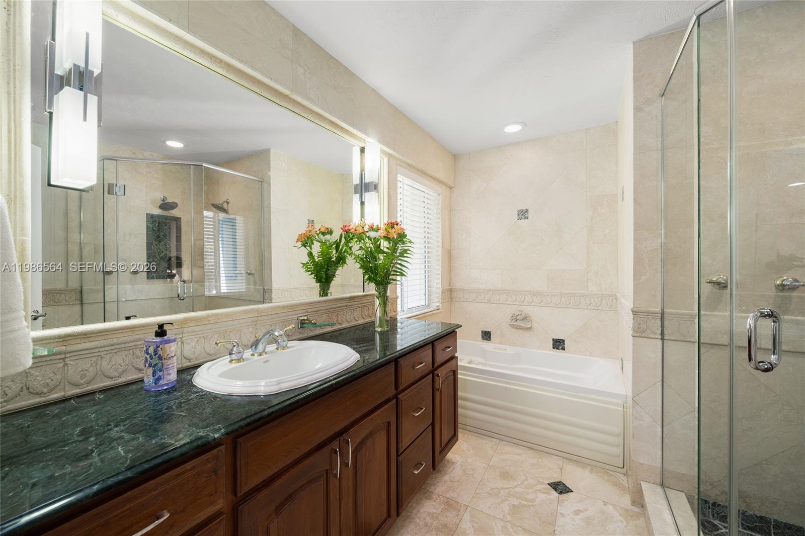 TROPICAL ISLE HOMES SUB 4 - Residential