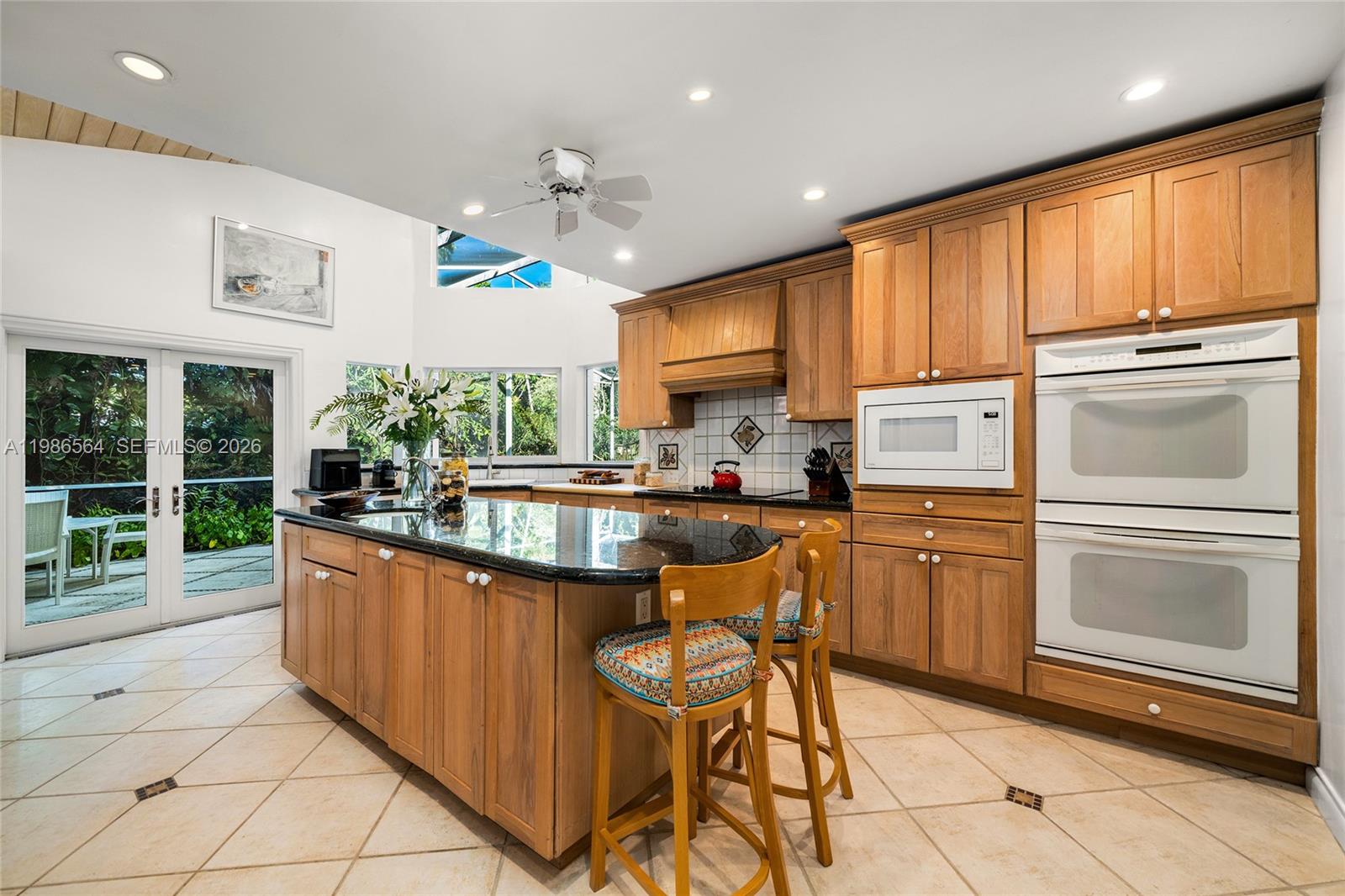 TROPICAL ISLE HOMES SUB 4 - Residential