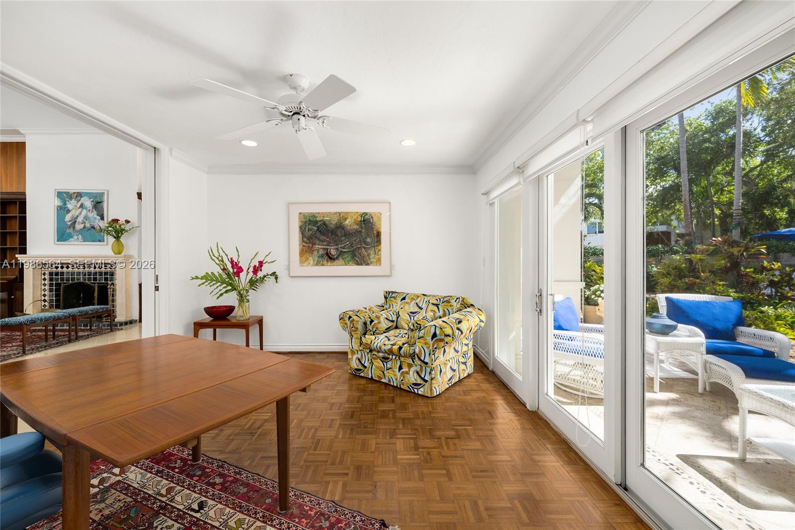 TROPICAL ISLE HOMES SUB 4 - Residential