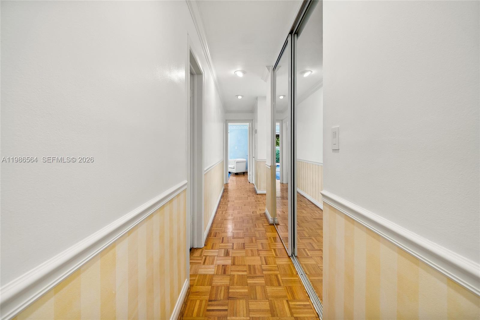 TROPICAL ISLE HOMES SUB 4 - Residential