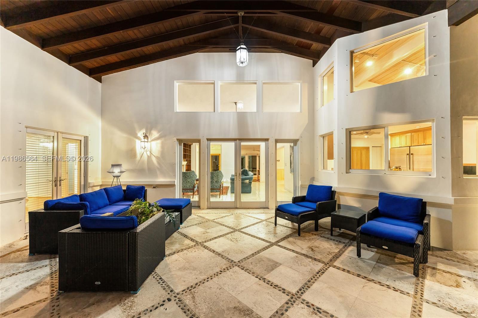 TROPICAL ISLE HOMES SUB 4 - Residential