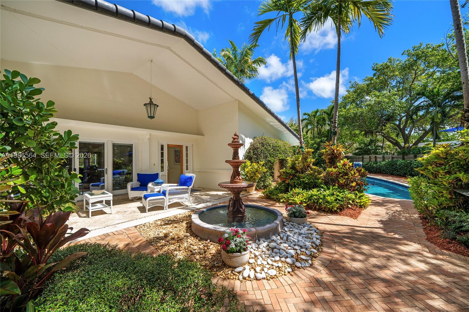 TROPICAL ISLE HOMES SUB 4 - Residential