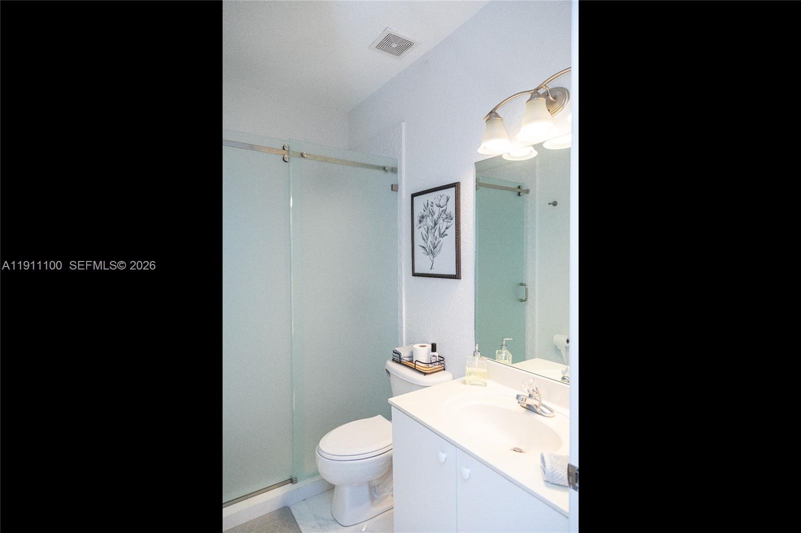 ISLANDS AT DORAL TOWNHOME - Residential