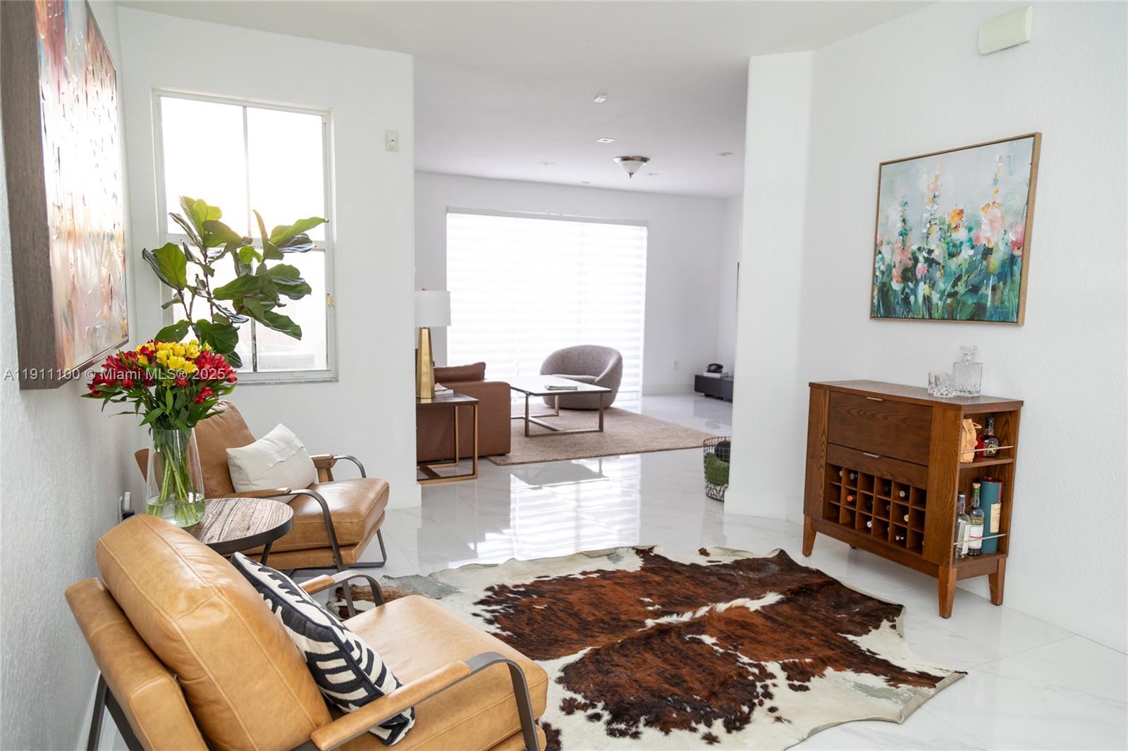 ISLANDS AT DORAL TOWNHOME - Residential