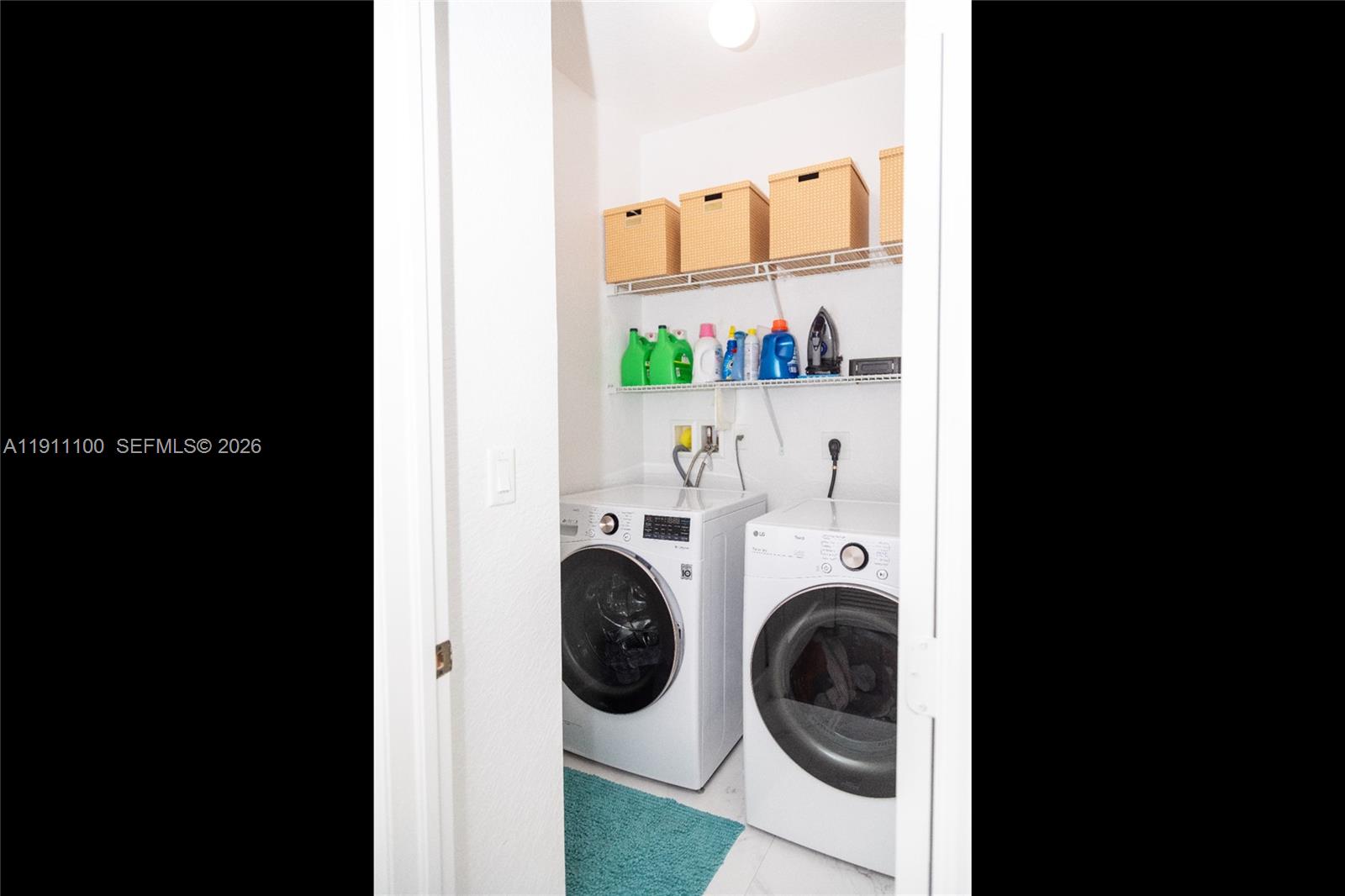 ISLANDS AT DORAL TOWNHOME - Residential