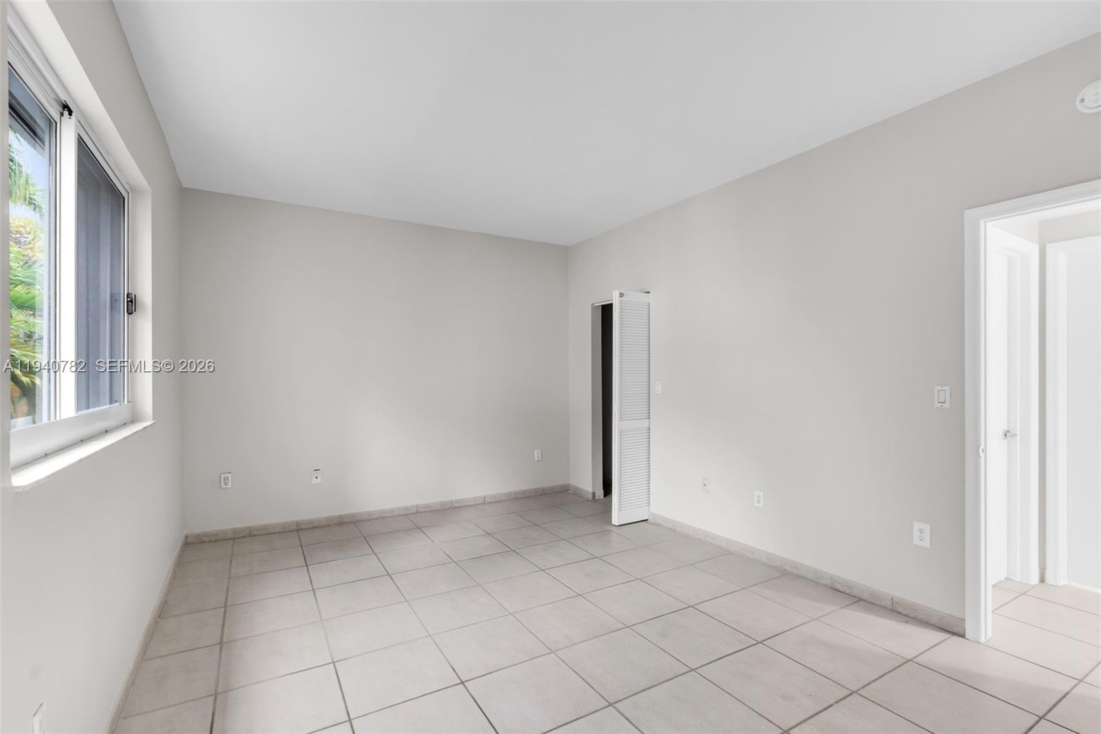 THE PYRAMIDS @ KEY BISCAY - Residential