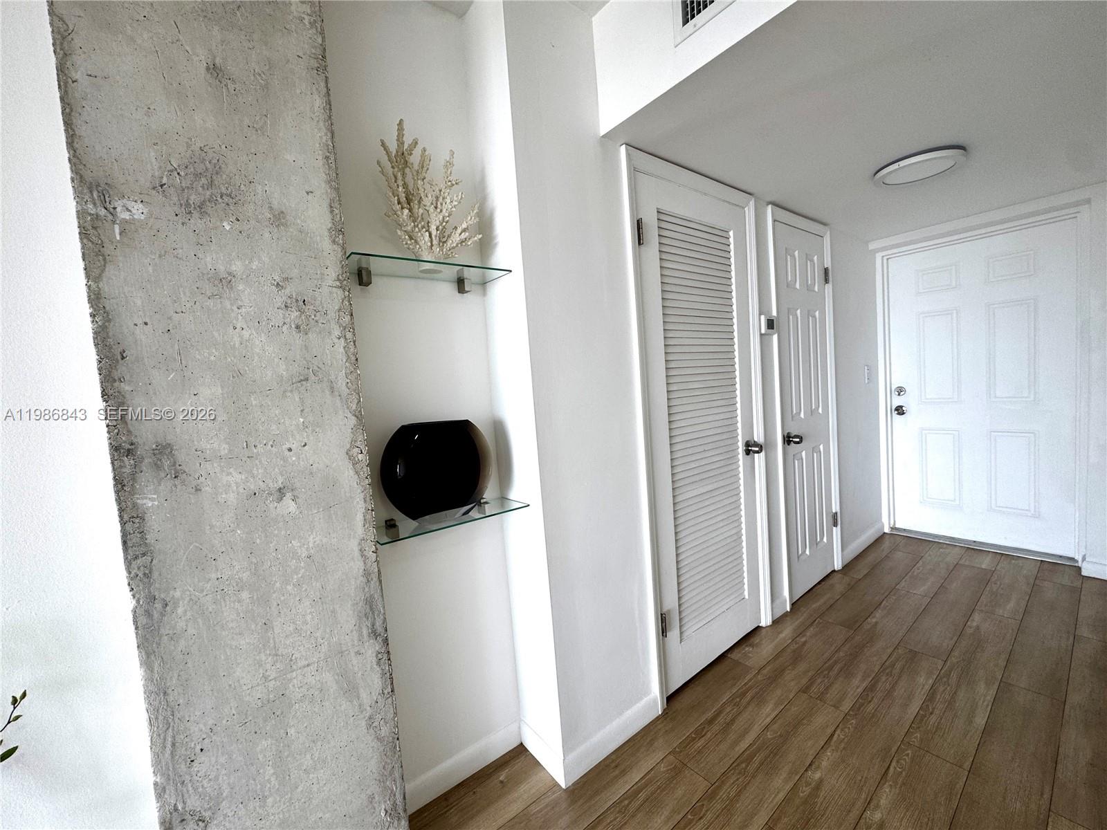 ANDOR PLAZA CONDO - Residential