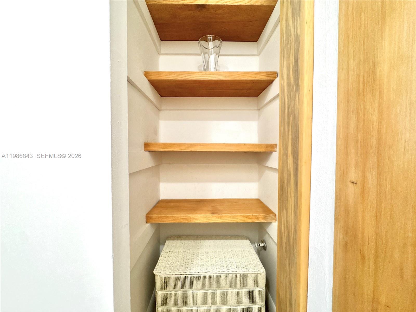 ANDOR PLAZA CONDO - Residential