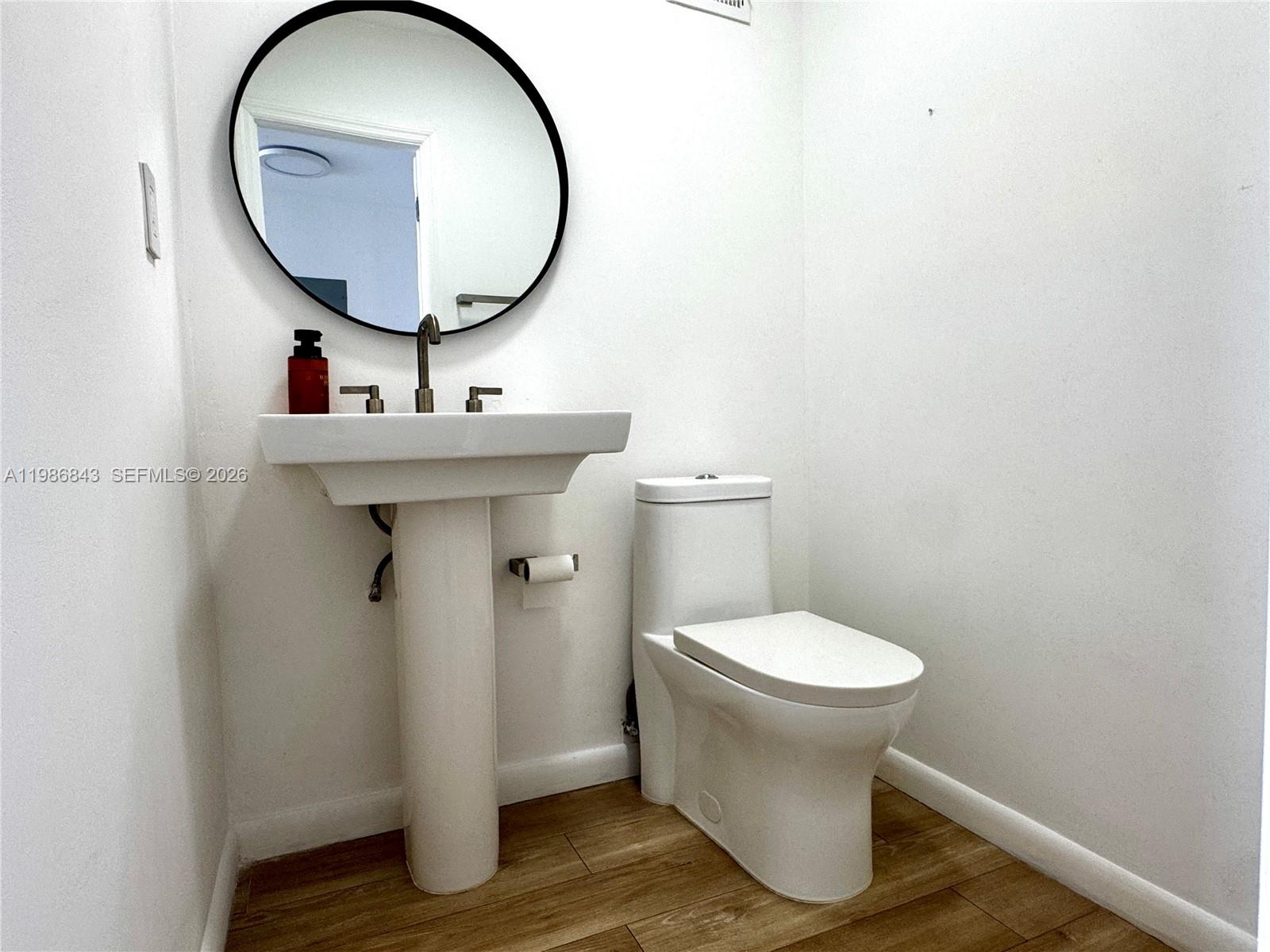 ANDOR PLAZA CONDO - Residential