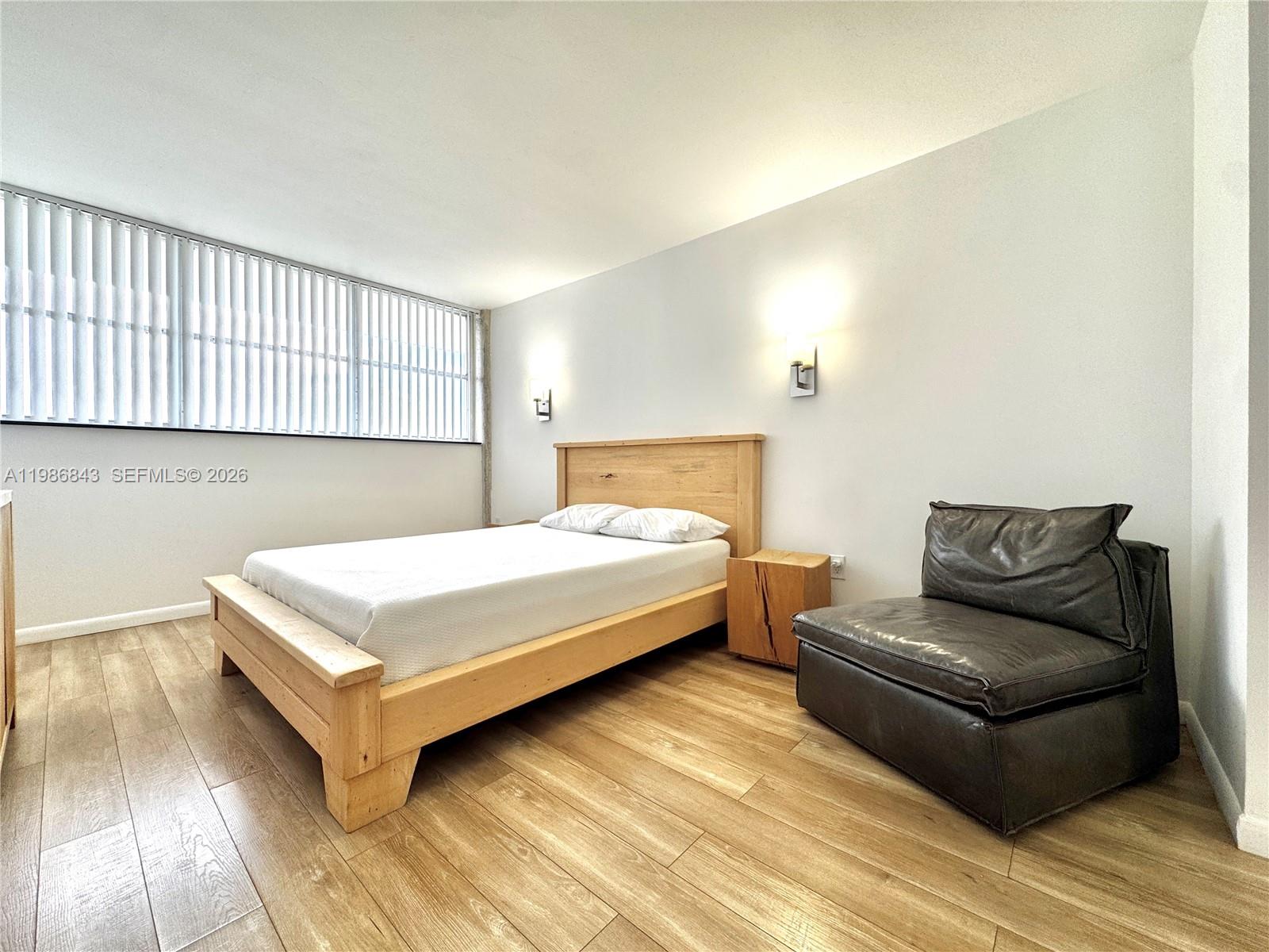 ANDOR PLAZA CONDO - Residential