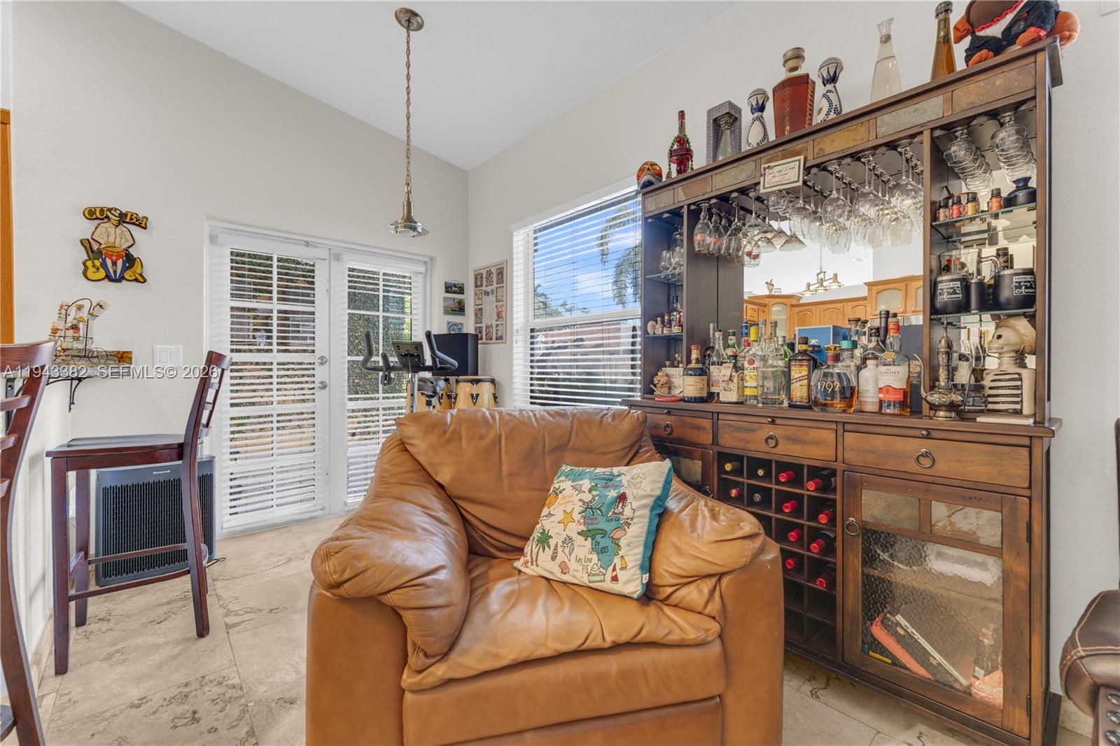 ROYAL LANDINGS - Residential