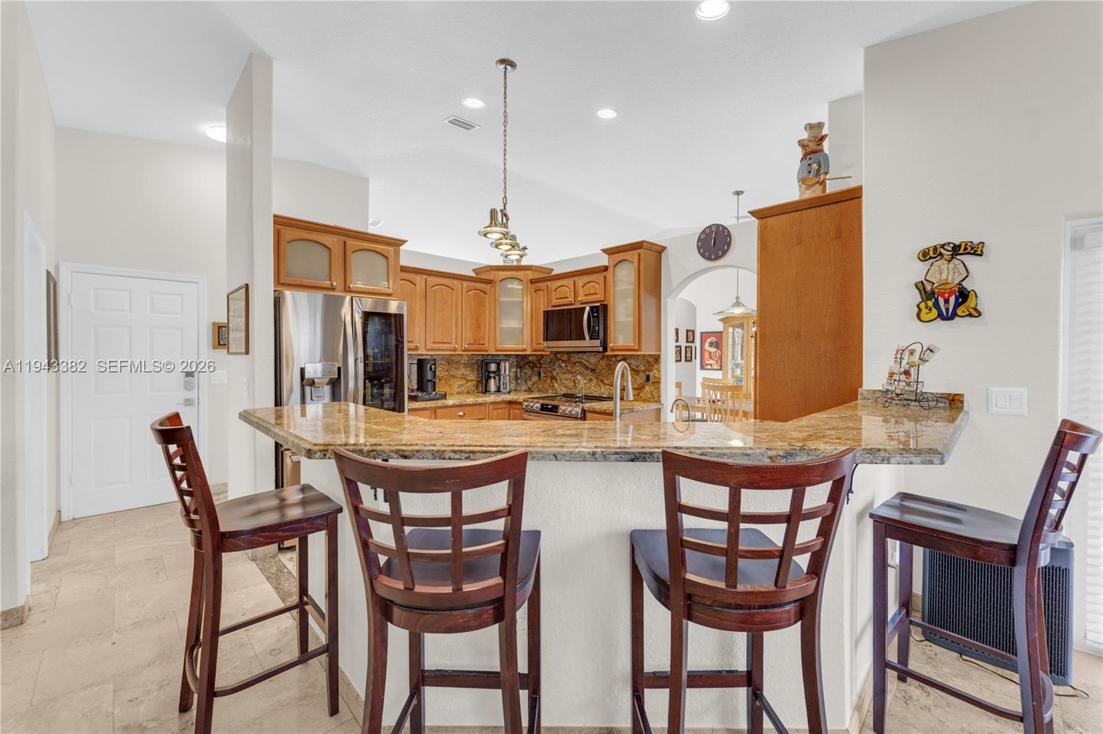 ROYAL LANDINGS - Residential