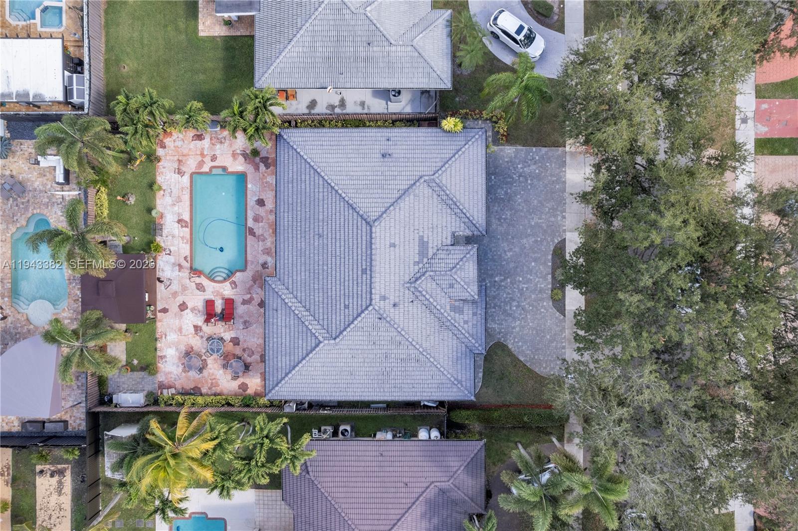 ROYAL LANDINGS - Residential