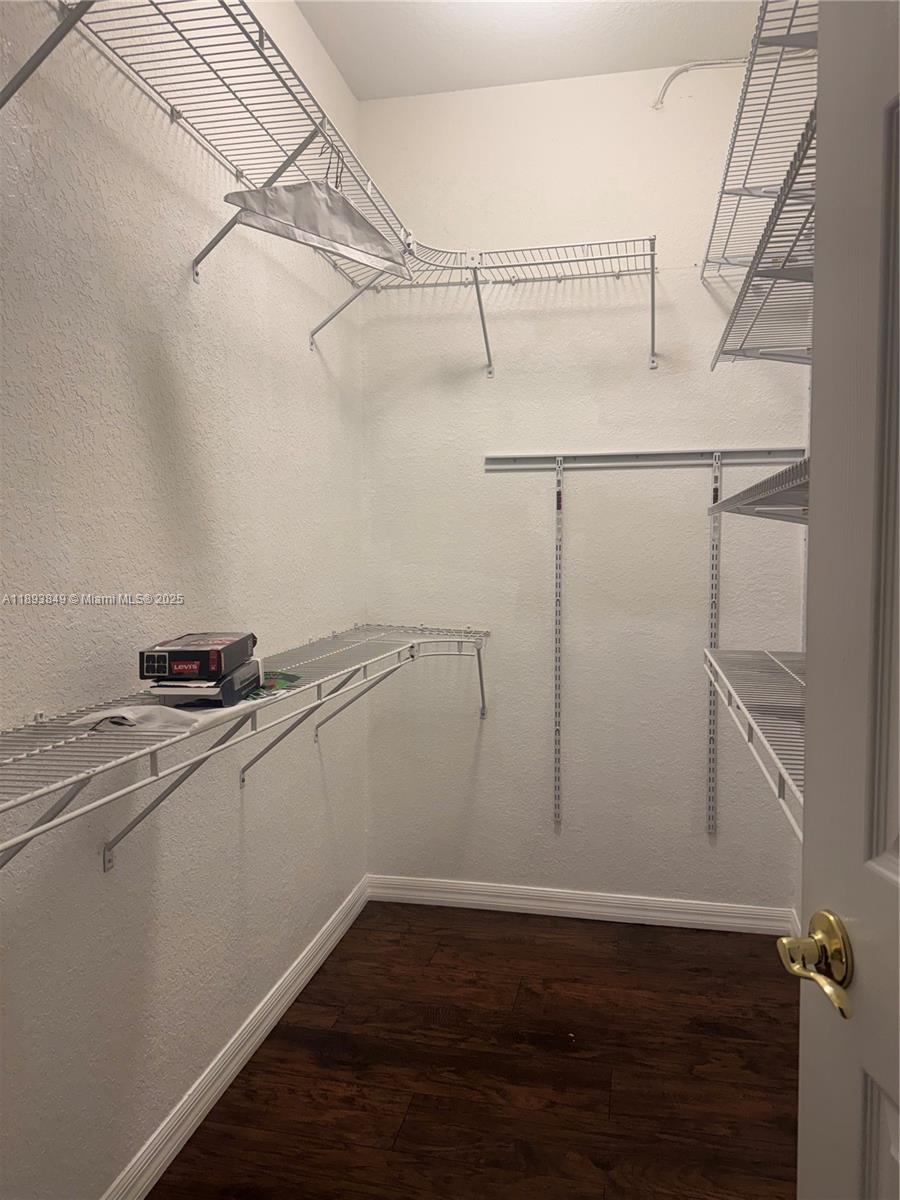 CARRIAGE HOMES AT BENTLEY - Residential