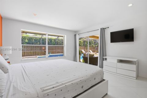 Tiny photo for 9612 N Carousel Cir N, Boca Raton, FL 33434 (MLS # A12034394)