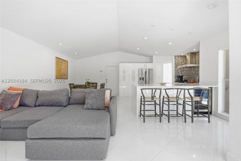 Tiny photo for 9612 N Carousel Cir N, Boca Raton, FL 33434 (MLS # A12034394)