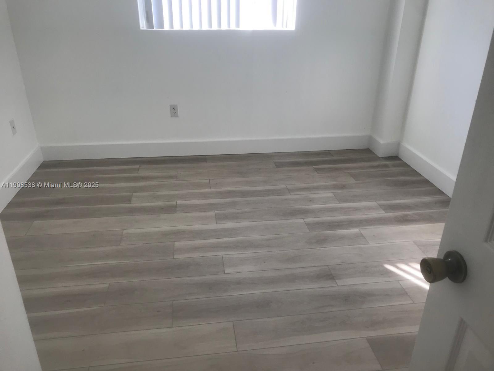 CASTELLO III CONDO - Residential Lease