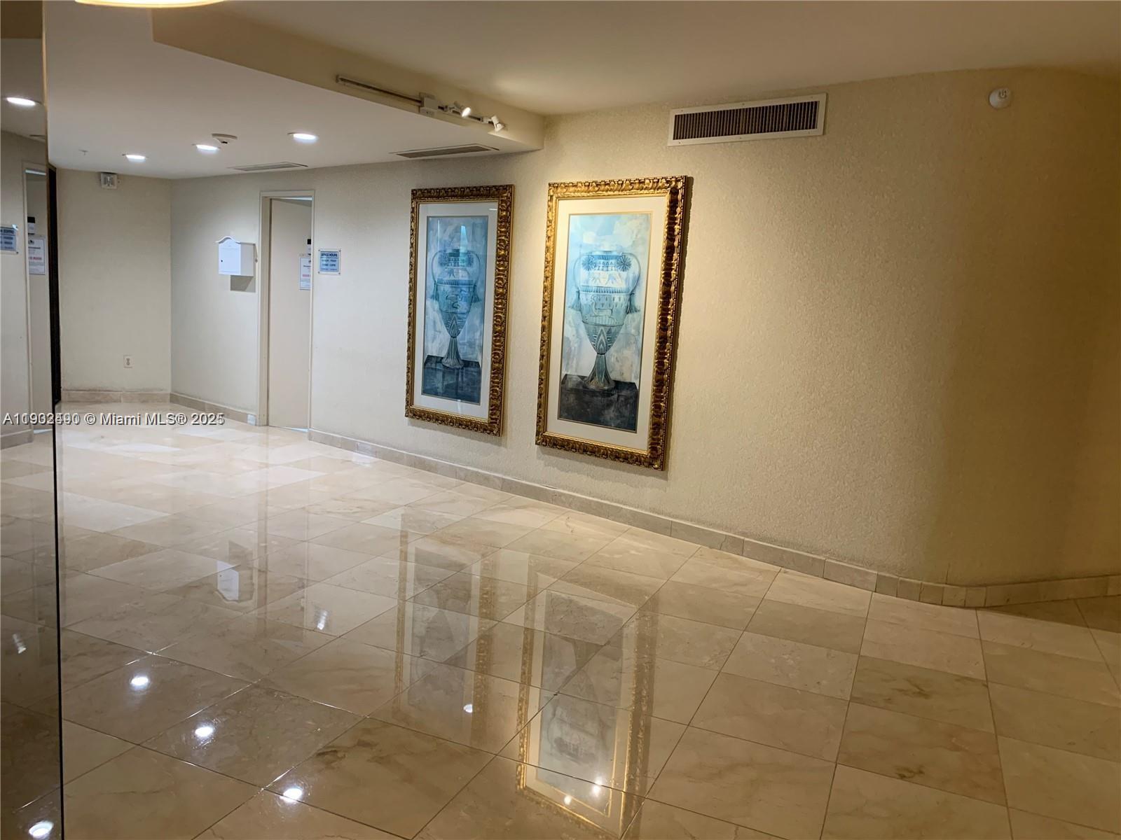 THE PLAZA OF BAL HARBOUR - Residential Lease