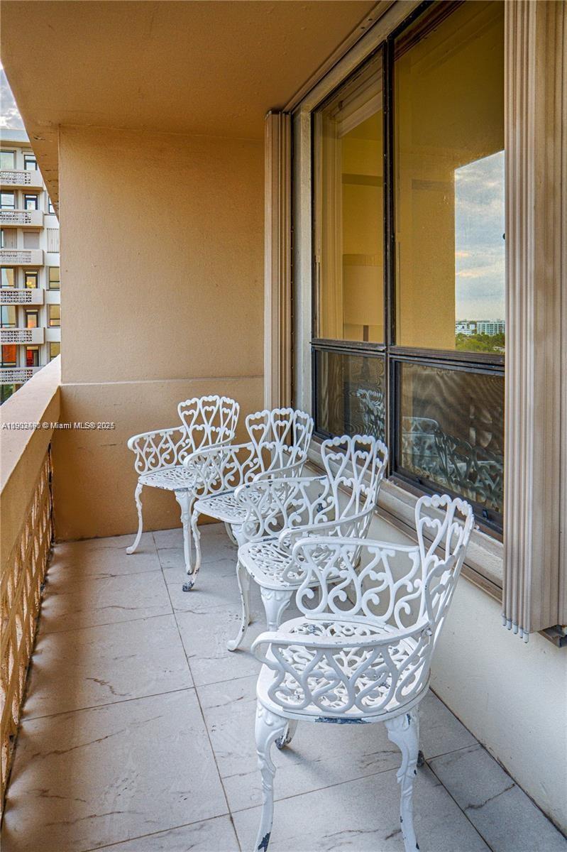 THE PLAZA OF BAL HARBOUR - Residential Lease