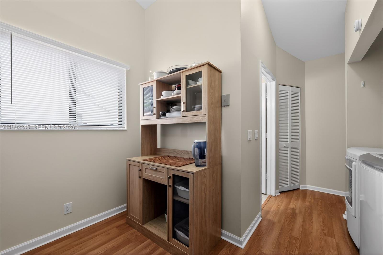 SOUTH LAKE CONDO - Residential