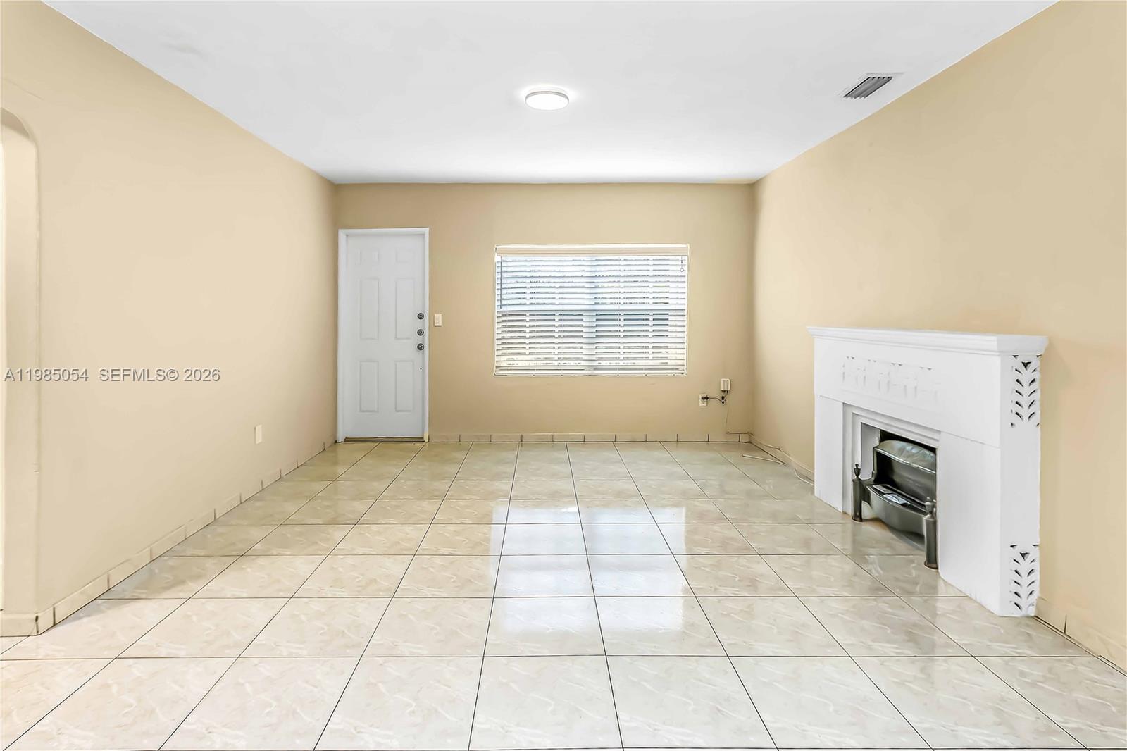 GLEN GABLES - Residential Lease