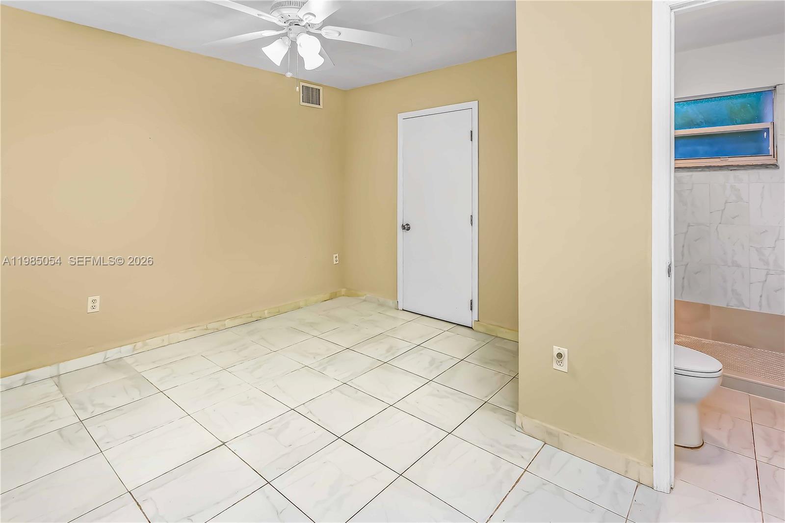 GLEN GABLES - Residential Lease