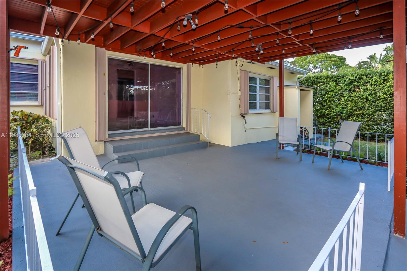 GLEN GABLES - Residential Lease