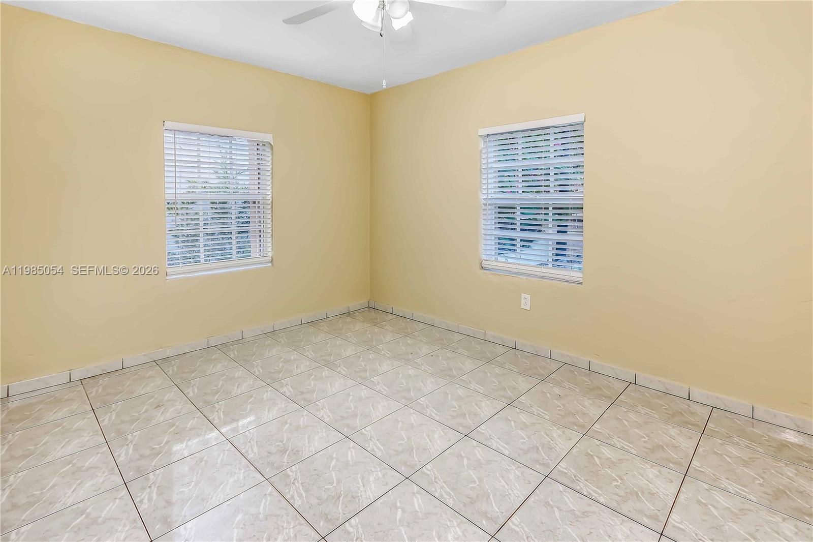 GLEN GABLES - Residential Lease