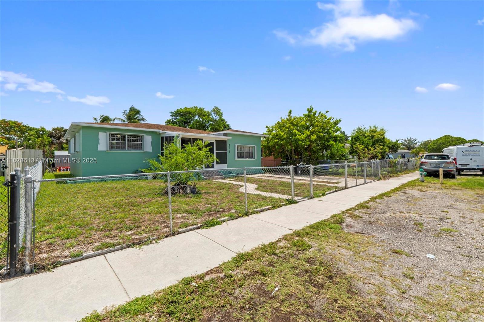 This charming single-story home features 3 bedrooms and 1 bathroom. Nestled behind a fully fenced yard, this property boasts an inviting outdoor space, a convenient laundry room, and a modern kitchen equipped with sleek stainless steel appliances. Enjoy peace of mind with secure parking available in the driveway, along with ample street parking for guests. As you enter, you'll be welcomed by a delightful screened porch, an ideal spot for relaxing and enjoying your morning coffee. Moreover, this home is ideally situated near essential services, shopping, and major roads, making it a prime location for both convenience and comfort. Don't miss this opportunity.
