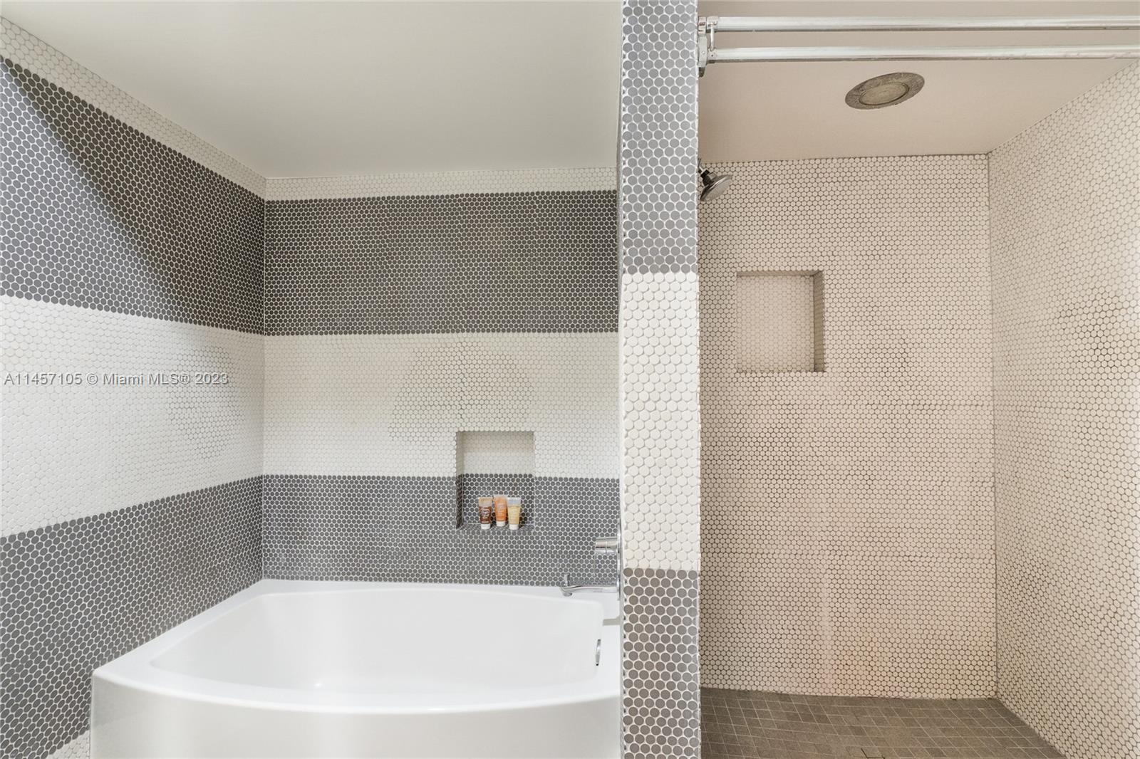 FOREST ESTATES - Residential