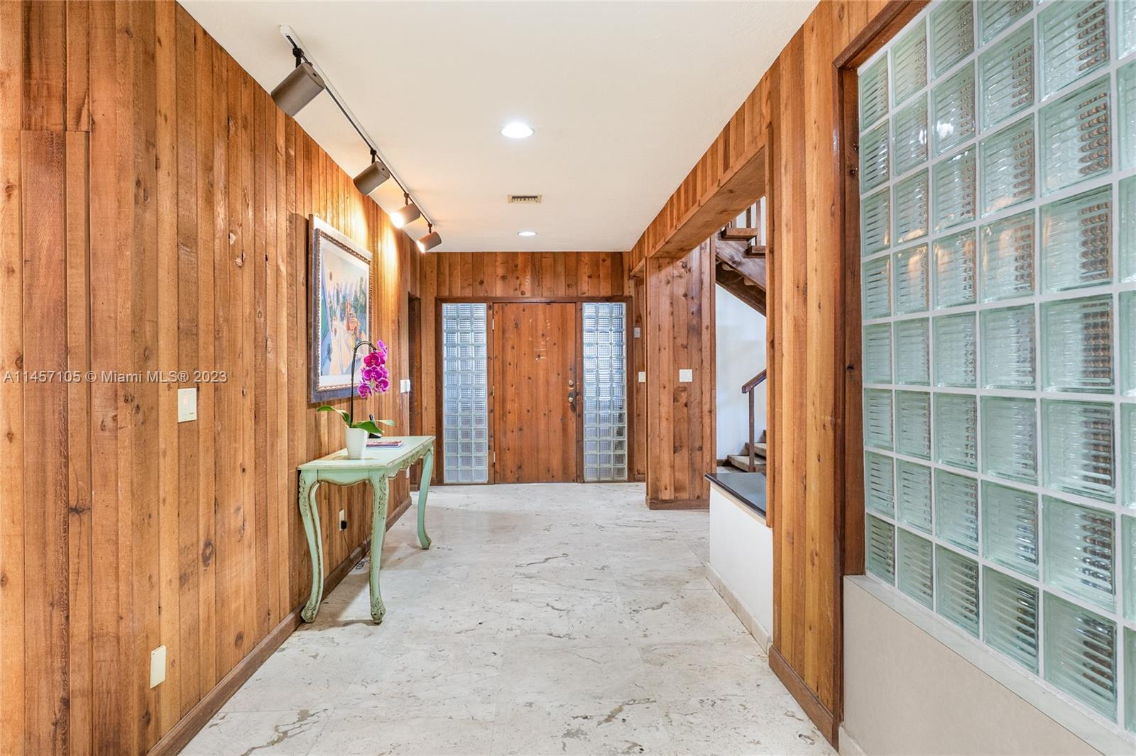 FOREST ESTATES - Residential