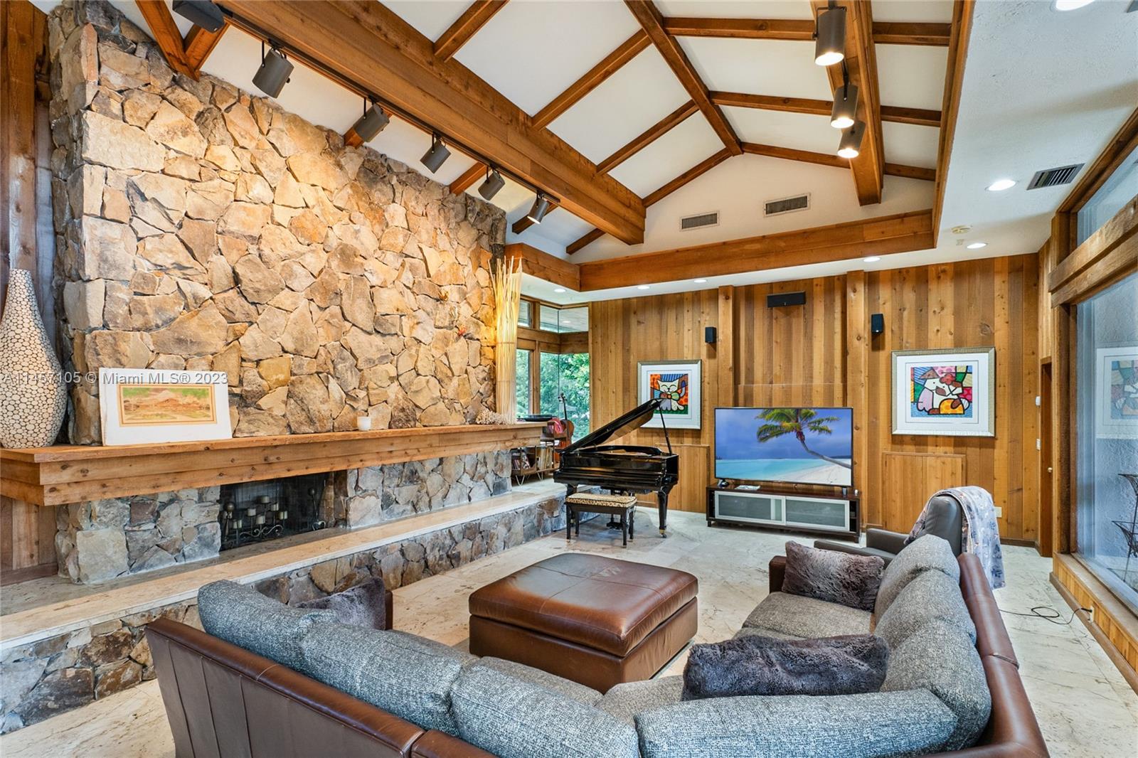 FOREST ESTATES - Residential