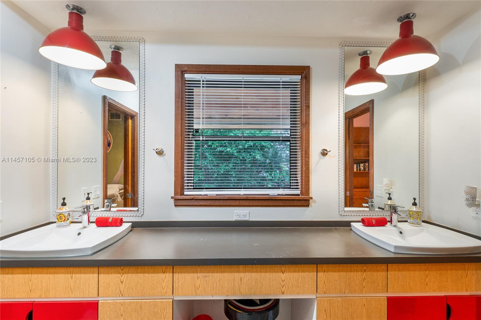 FOREST ESTATES - Residential