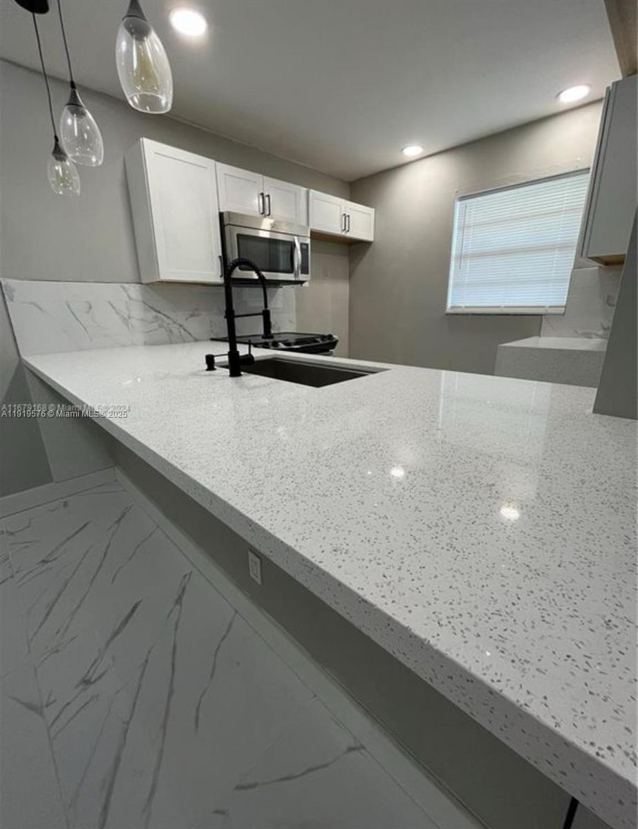 ELDERBERRY GARDENS CONDO - Residential